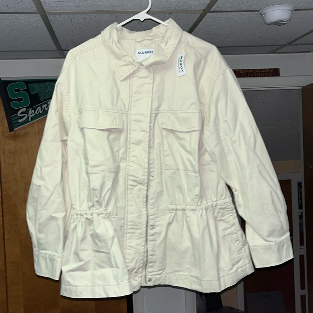 Creme Old Navy Women’s Sz L Jacket